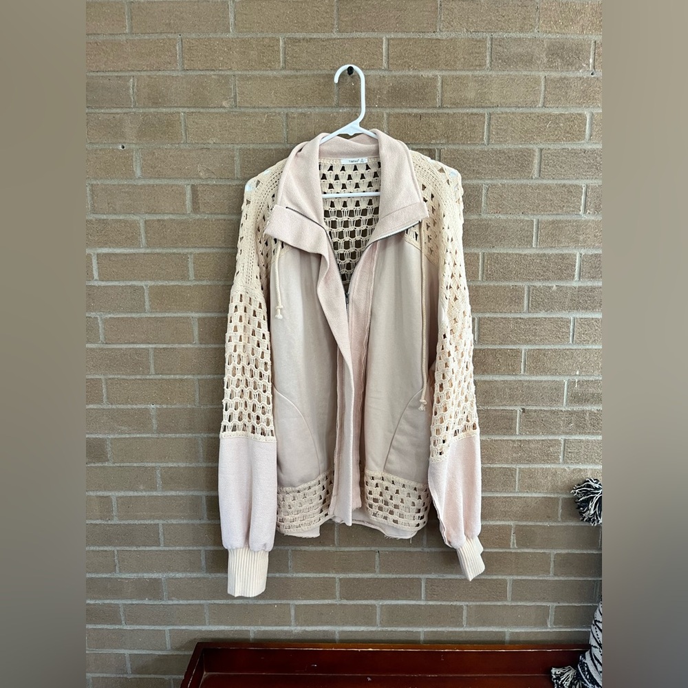 Timing Open-Knit Zip Front Cardigan - Picture 2 of 5